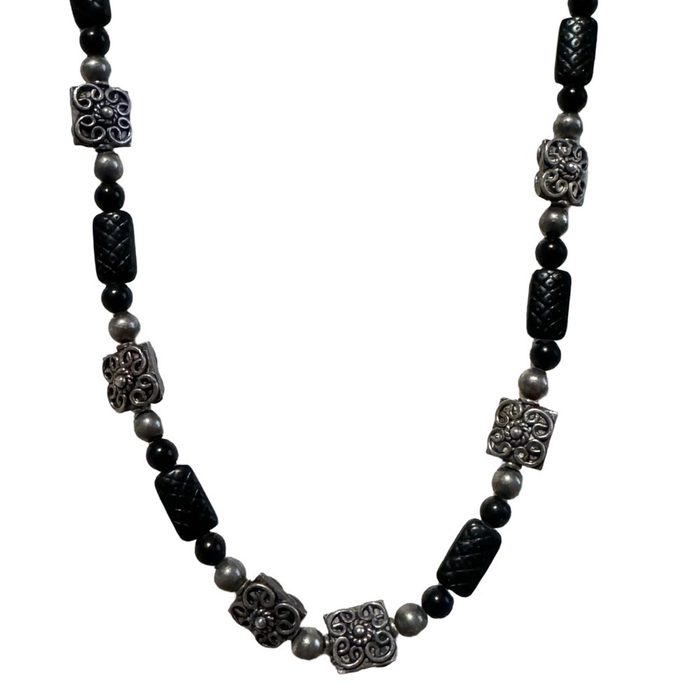 Bohemian Tribal Vintage Silver Charm Aztec Necklace Orca Agate Toggle Necklace